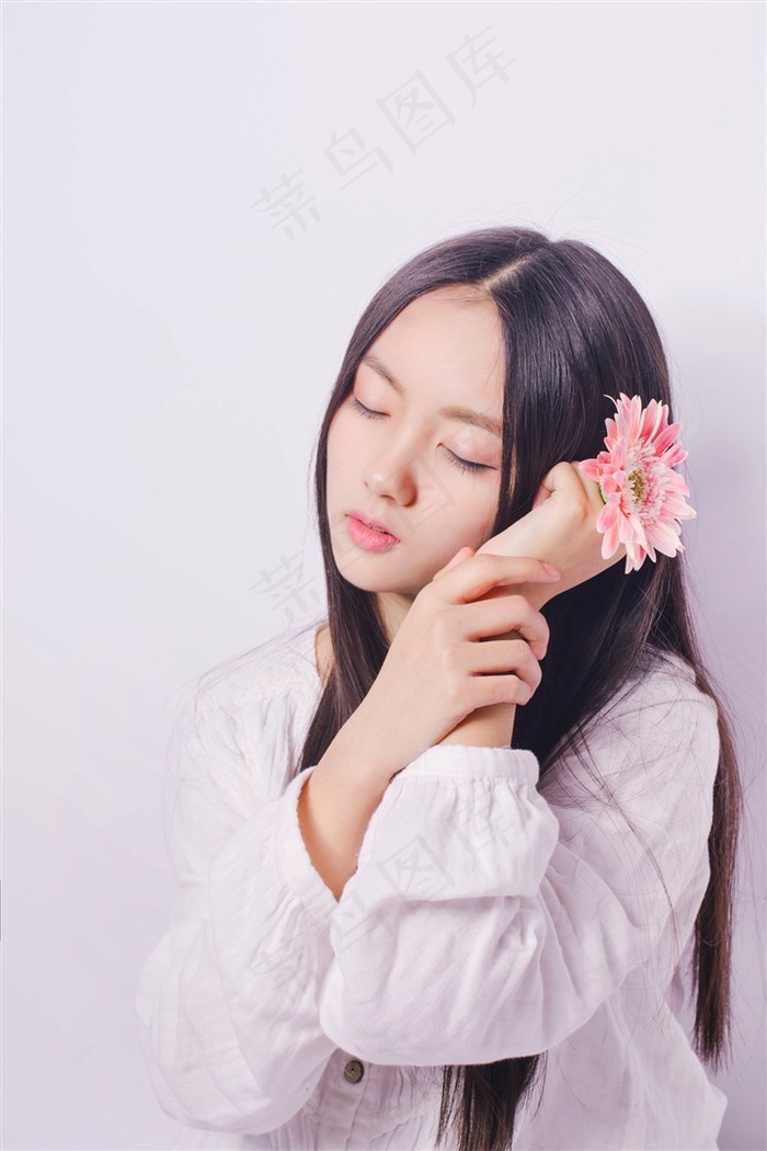 接了一个巨大的客人