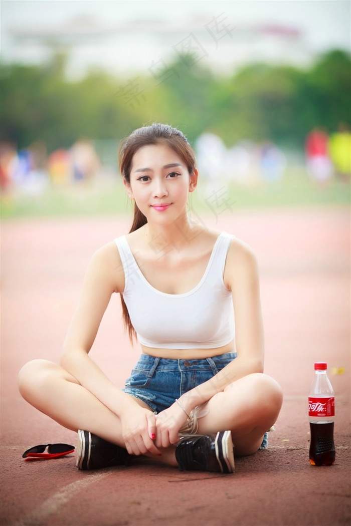 小老弟在线视频