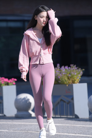 我的嫩模女友